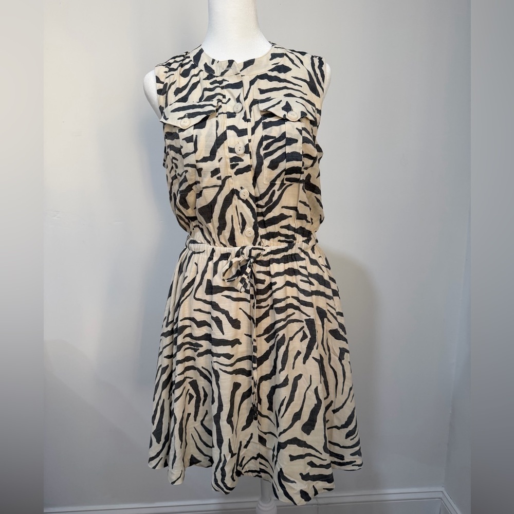 Nine West Size S Cream/Gray Zebra Print Sleeveless Dress
